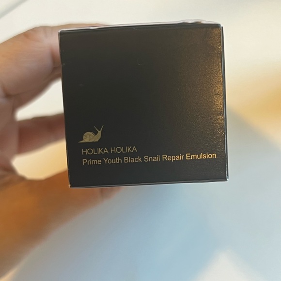 BLACK SNAIL REPAIR EMULSION BNIB - Picture 3 of 3